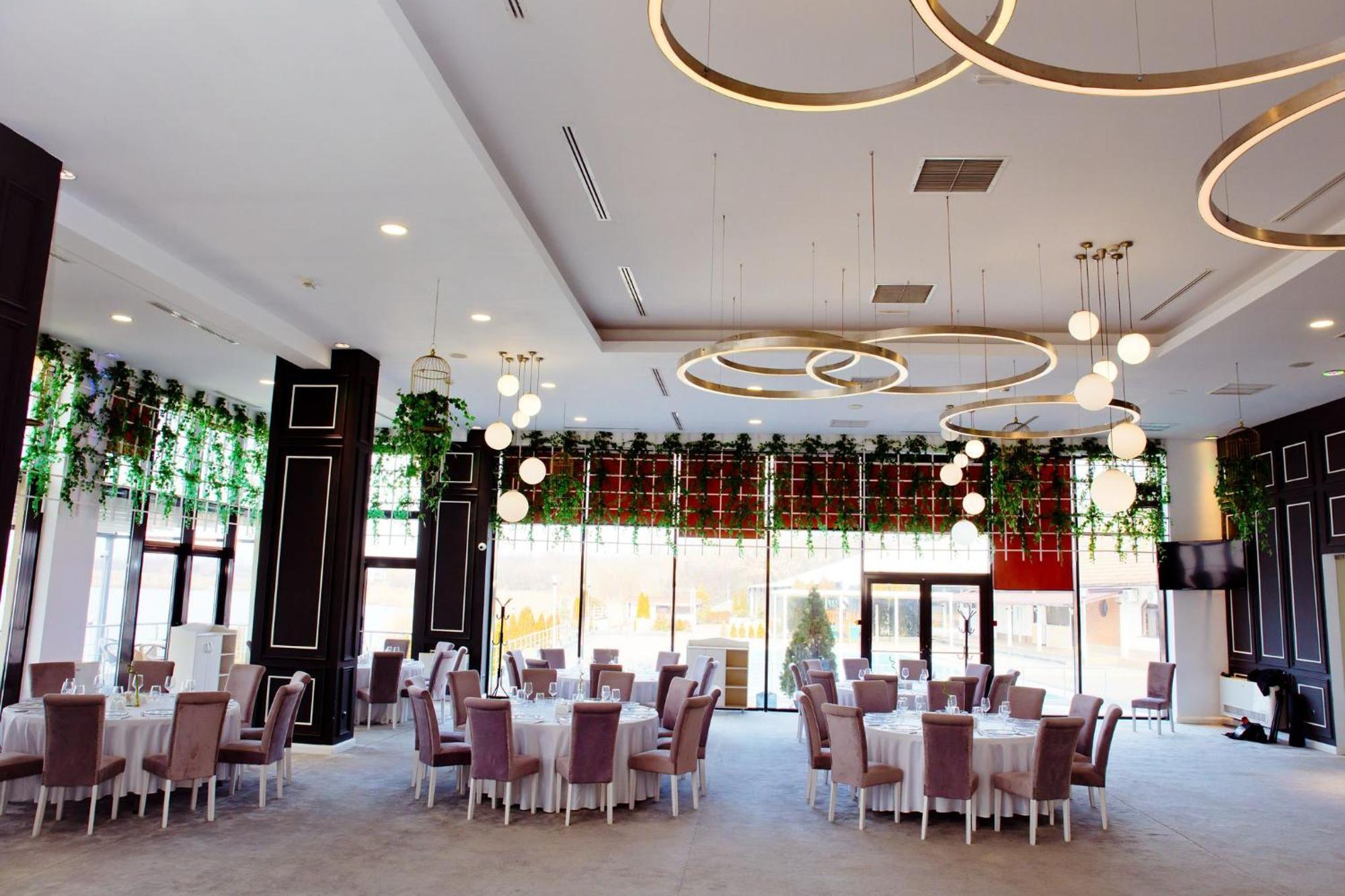 Hotel Evergreen Amara Exterior photo